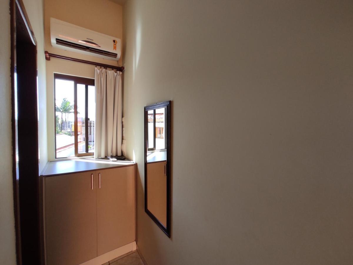 Residencial Medeiros Apartment กวาร์ดาโดเอมบาอู ภายนอก รูปภาพ