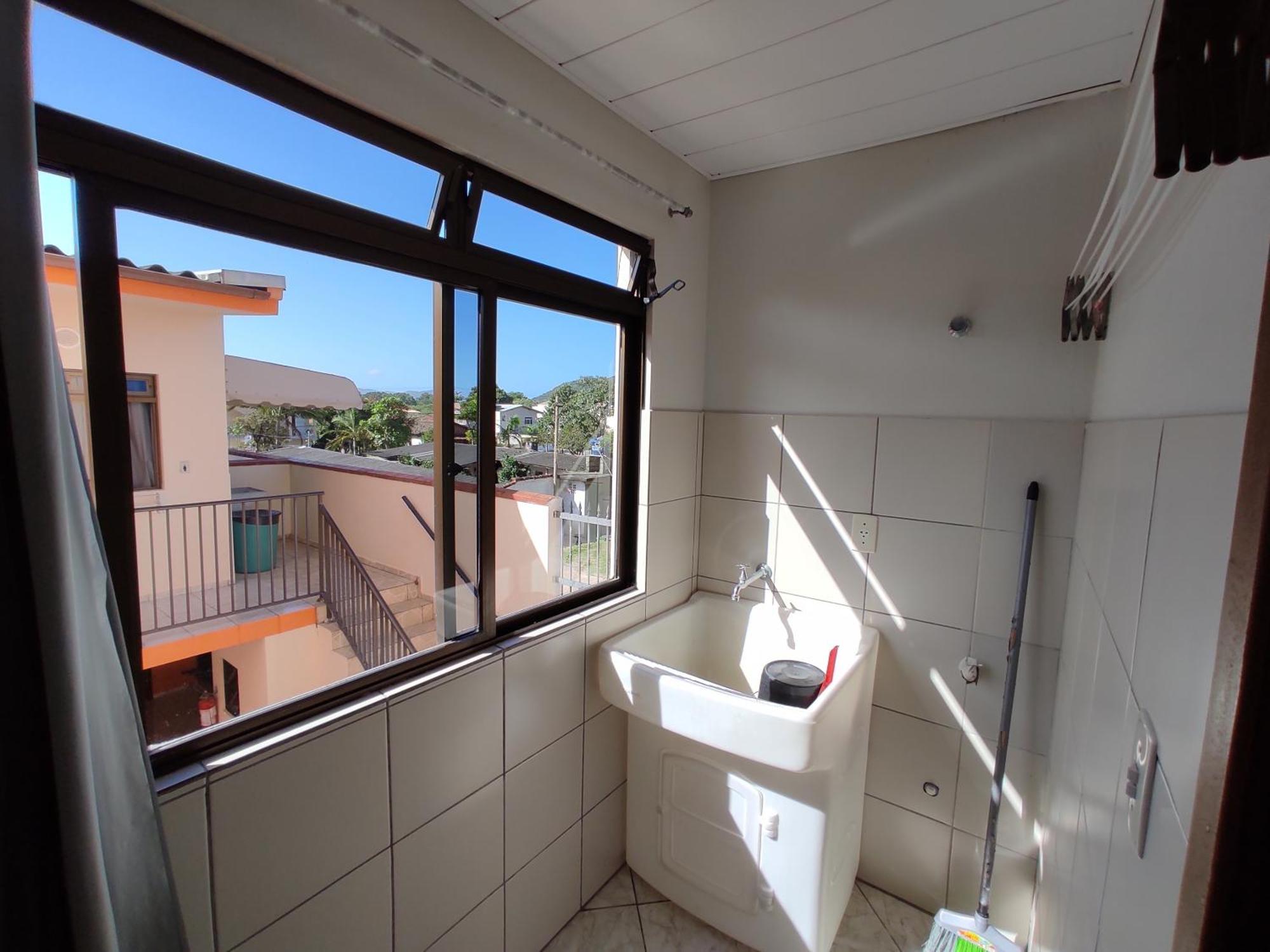 Residencial Medeiros Apartment กวาร์ดาโดเอมบาอู ห้อง รูปภาพ